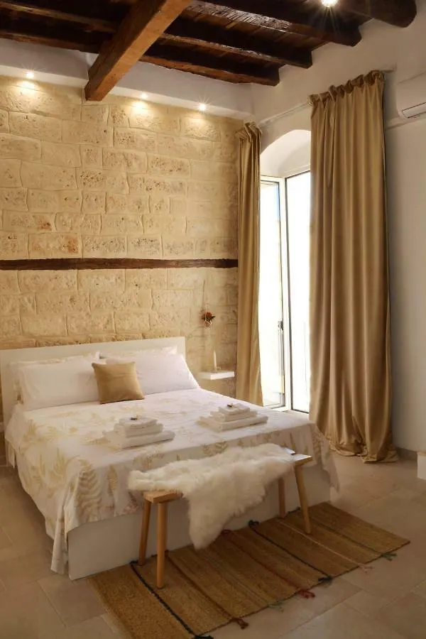 Apartment Ferienwohnung Casa Albicocca - In The Heart Of The Old Town Bari